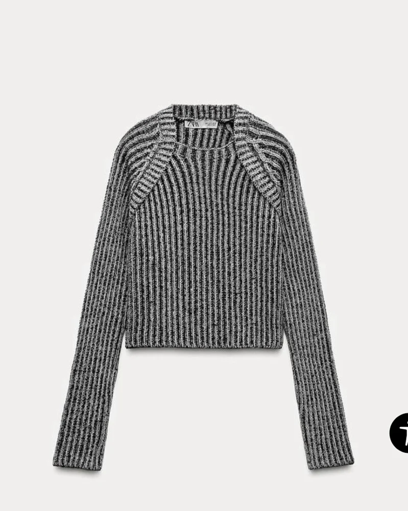 Zara سويترات وبلوفرات