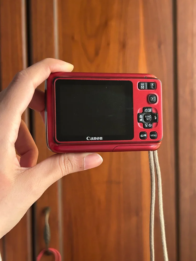 Digital Cameras, size Other, photo 3