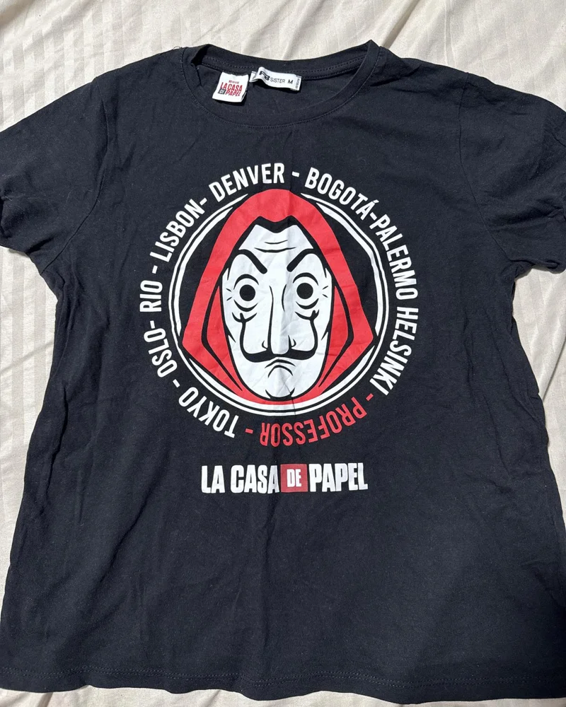 New Yorker T-shirts