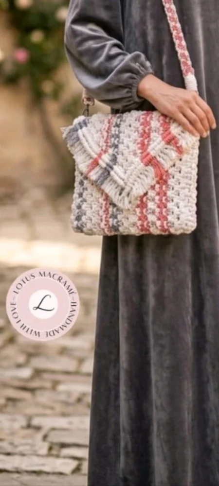 Lotus Cross-Body Bags, size One size, photo 2