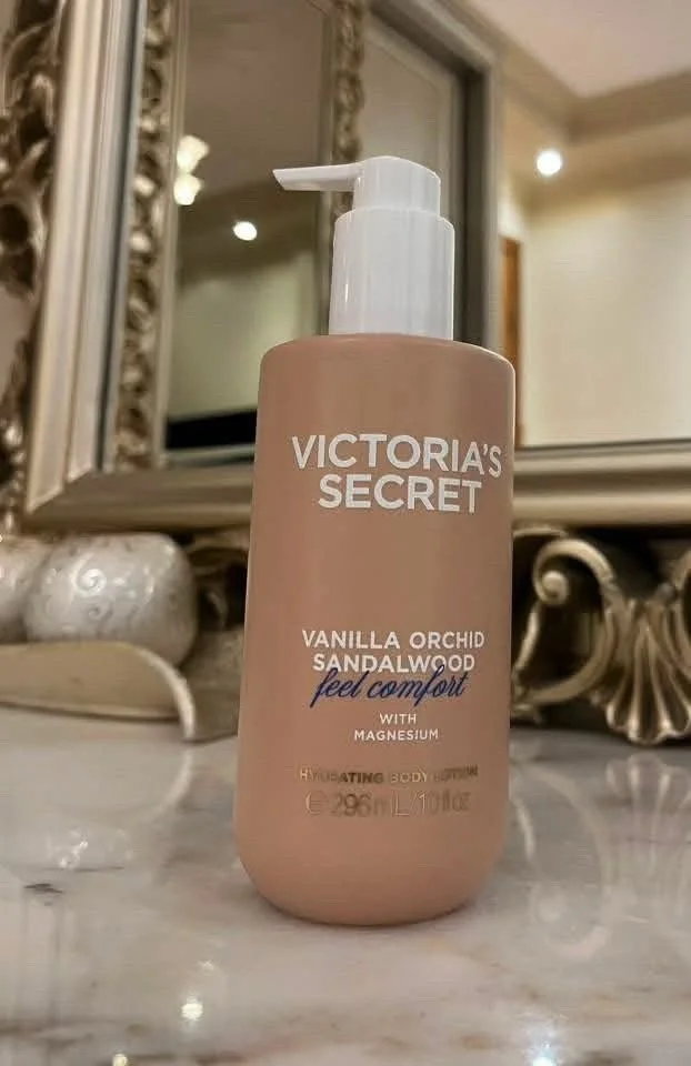 Victoria's Secret Perfume, New with tags, photo 3