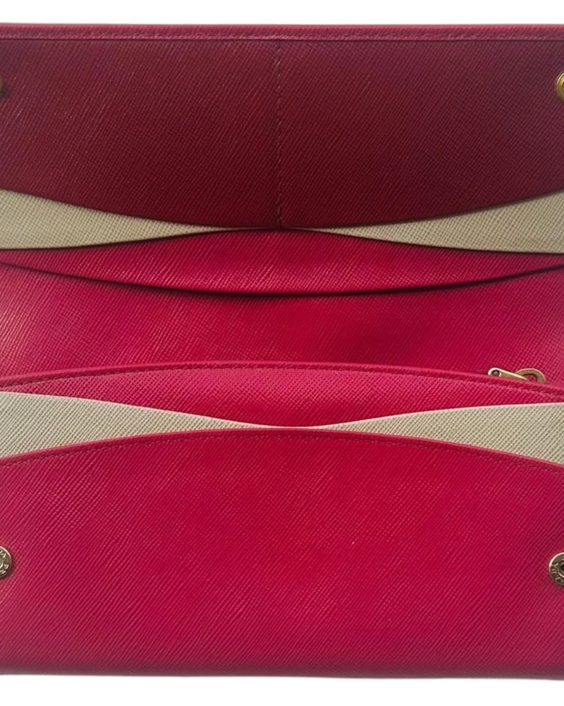 Prada محافظ