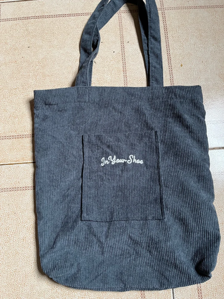 In Your Shoe Tote Bags