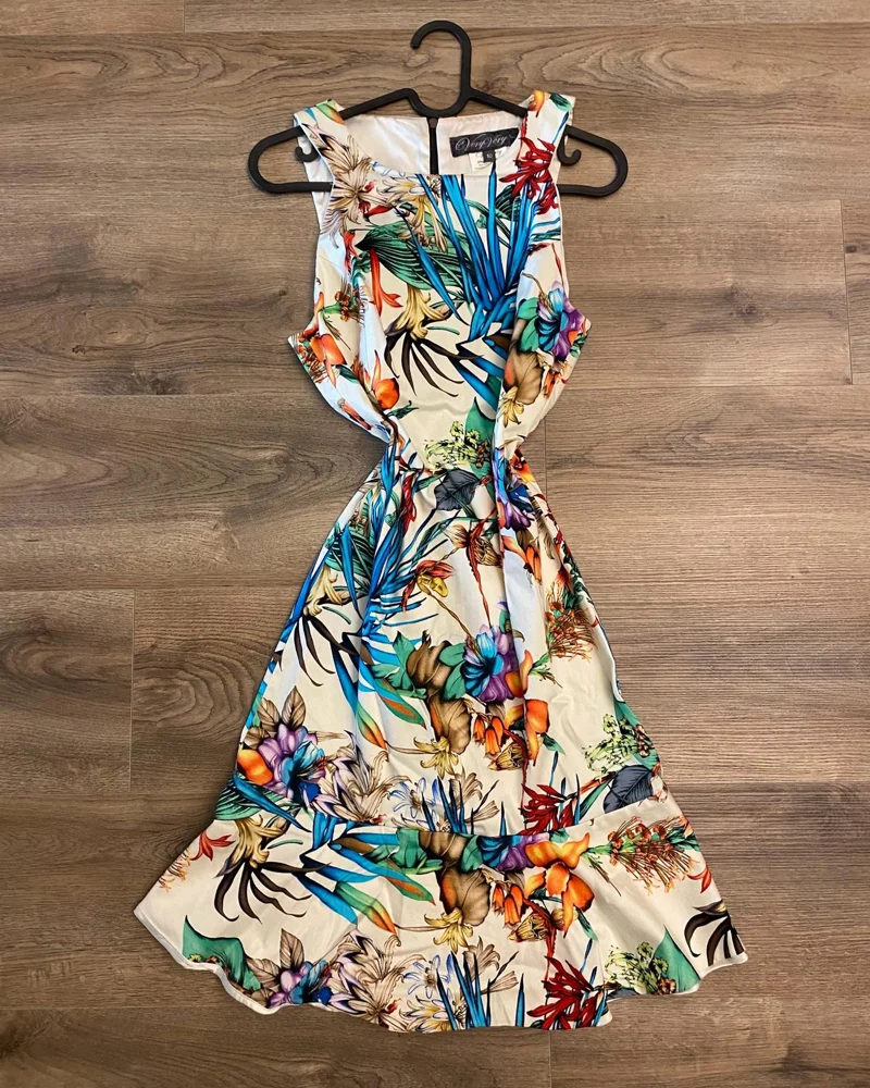 Midi Dresses