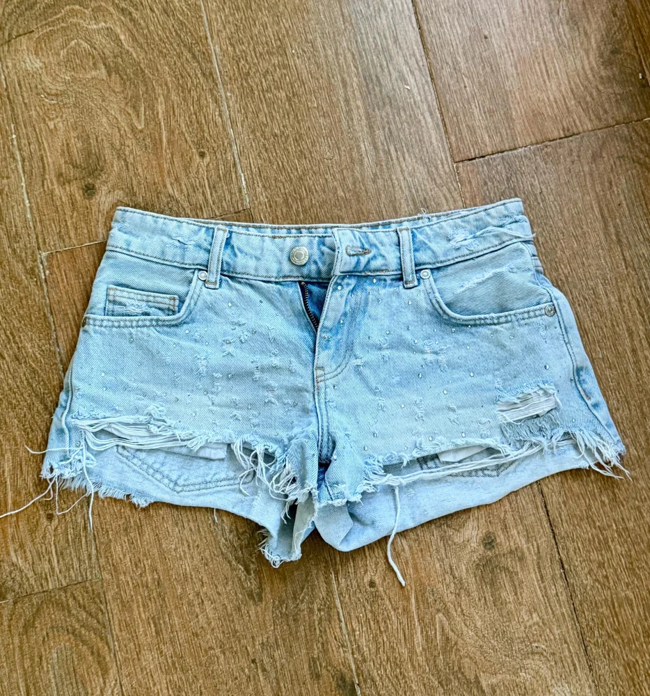 Bershka Shorts