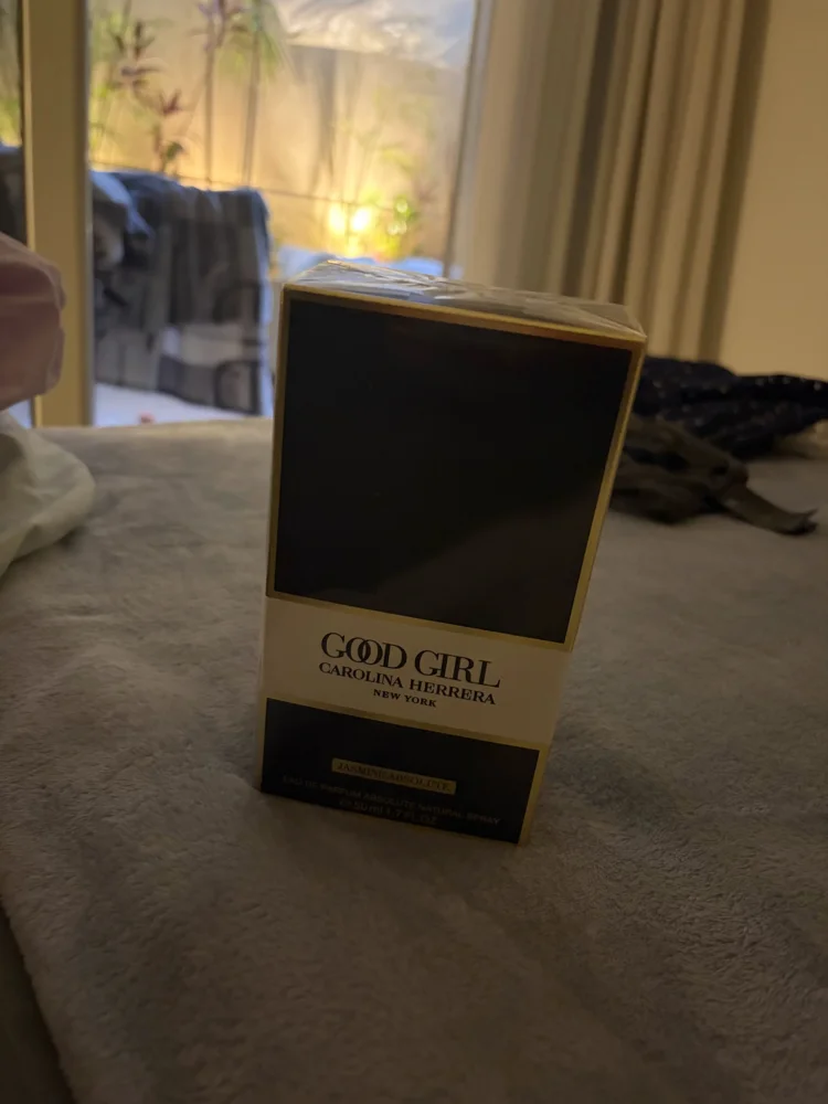 Carolina Herrera Perfume, New with tags, photo 2