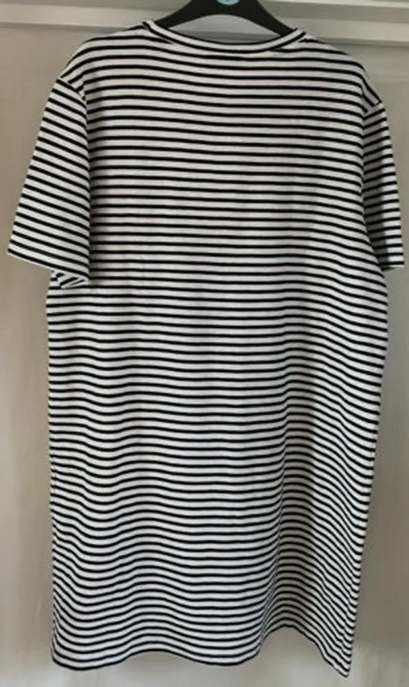 Zara فساتين قصيرة
