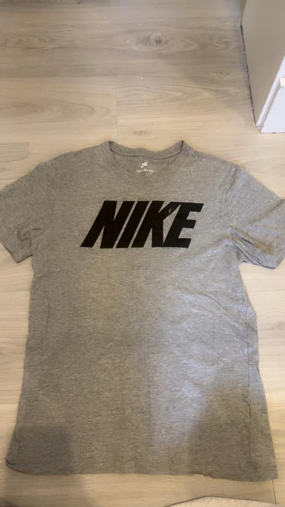 Nike T-shirts