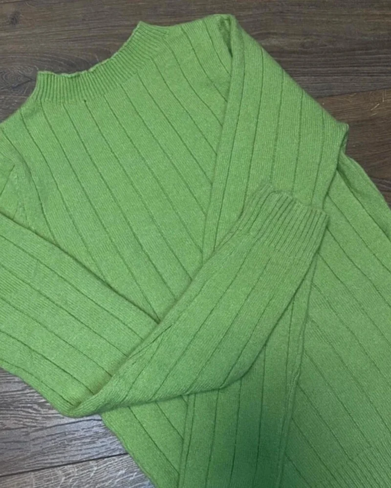 Shein سويترات وبلوفرات