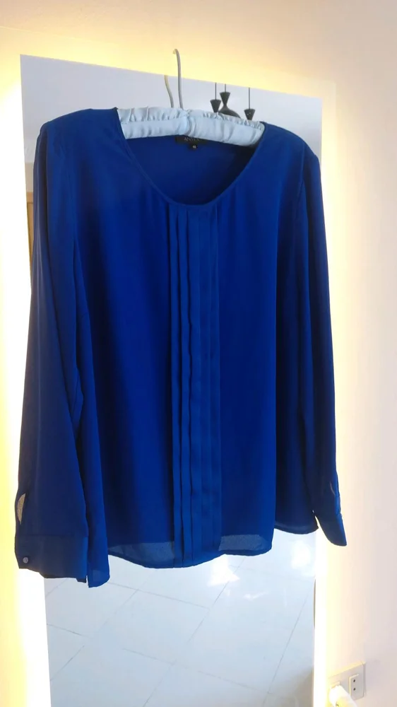 Blouses