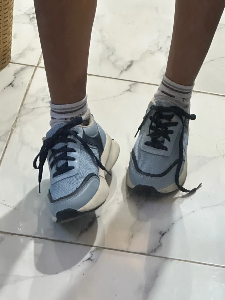 Sneakers, Excellent, size 39, photo 2