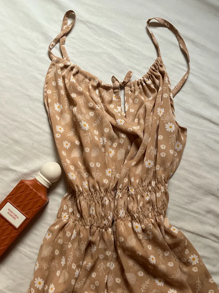 Midi Dresses