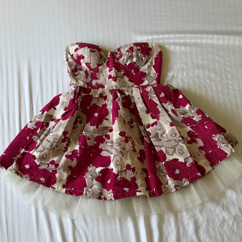 femi9 Cocktail Dresses