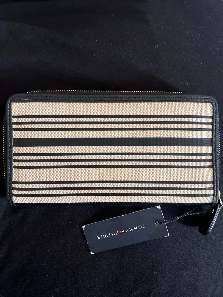 Tommy Hilfiger Wallets & Cardholders, size Other, photo 2