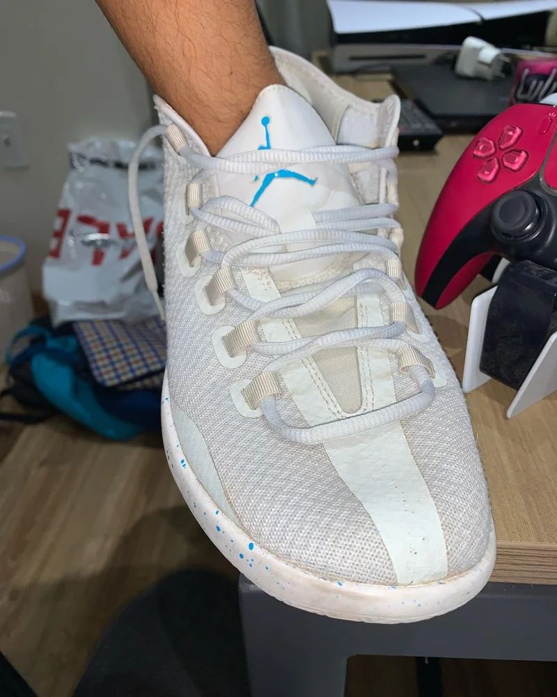 Air Jordan Sneakers, size 42.5, photo 2