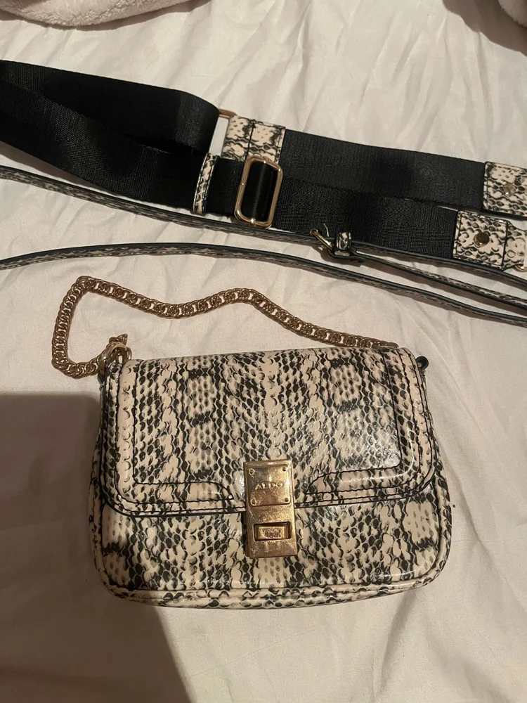 ALDO Shoulder Bags