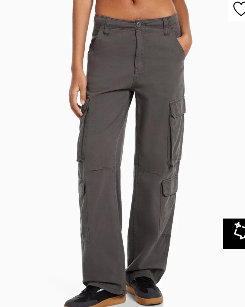 Bershka بنطلونات