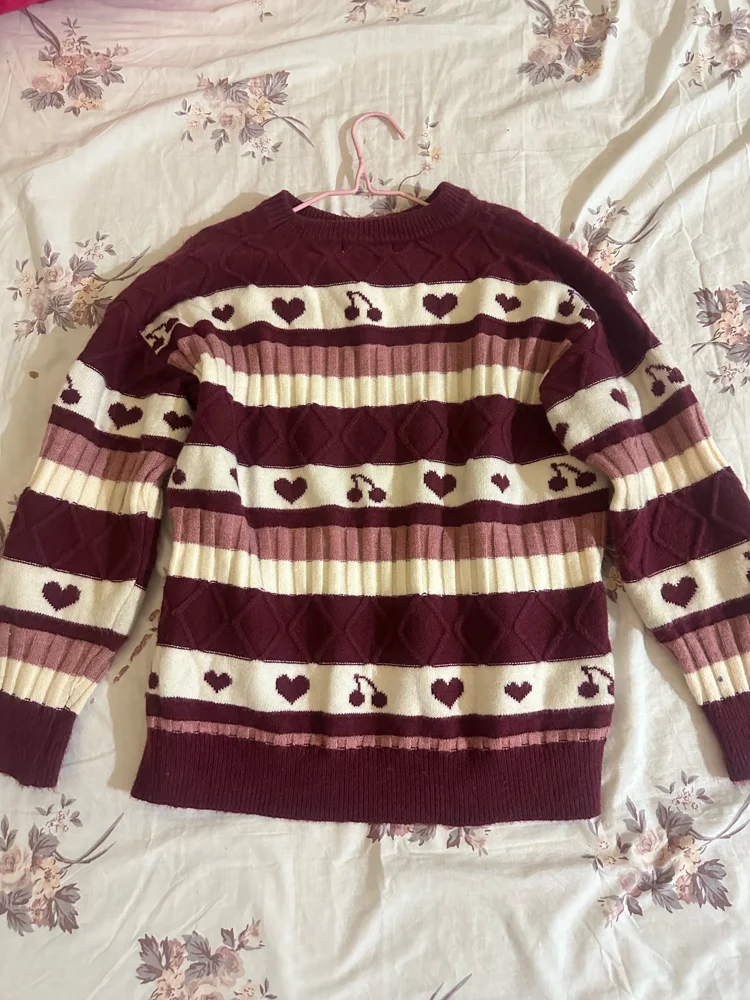 Sweaters & Pullovers