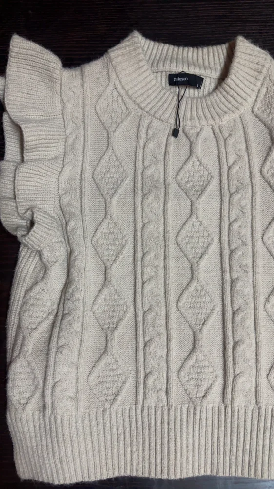 Sweaters & Pullovers