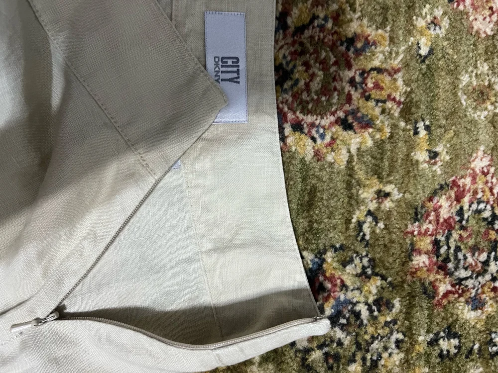 DKNY جيبات