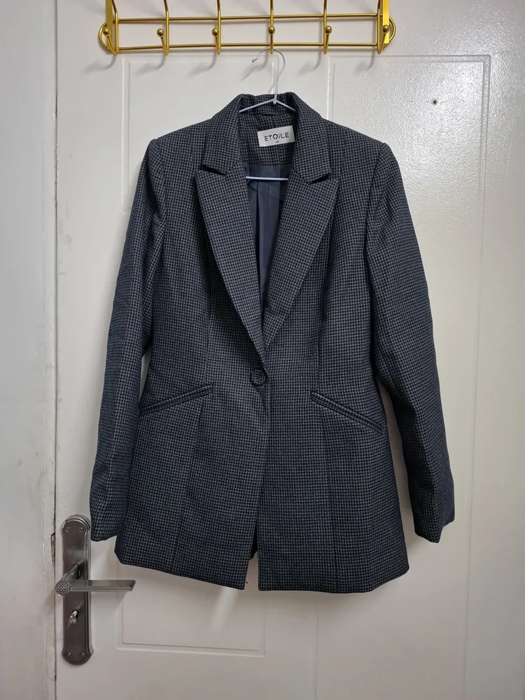 Etoile Blazers, size L / 40 / 12