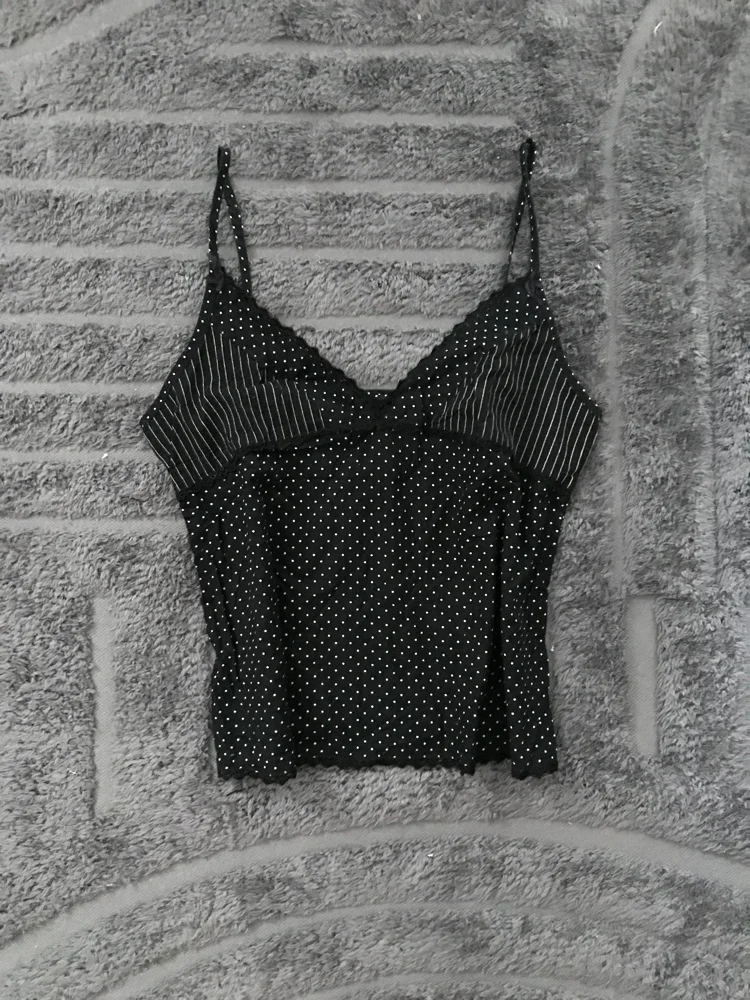 ici et maintenant Tank Tops
