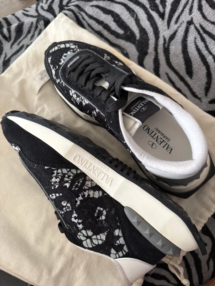 Valentino Sneakers, Excellent, size 38, photo 2