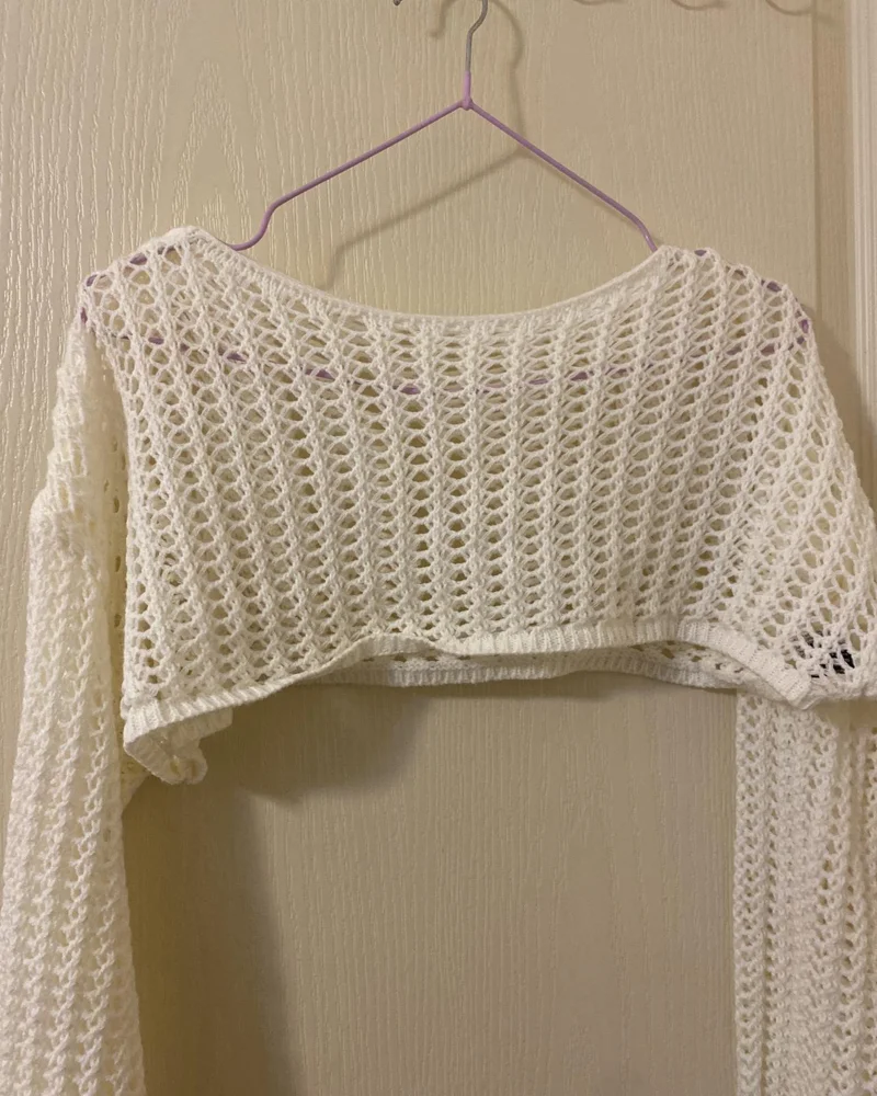 Shein سويترات وبلوفرات