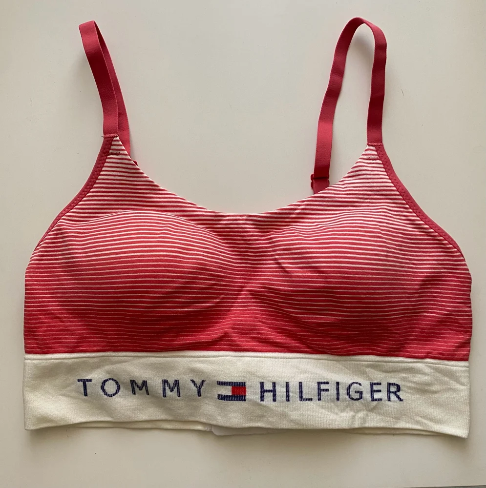 Tommy Hilfiger Bras, size XS / 34 / 6