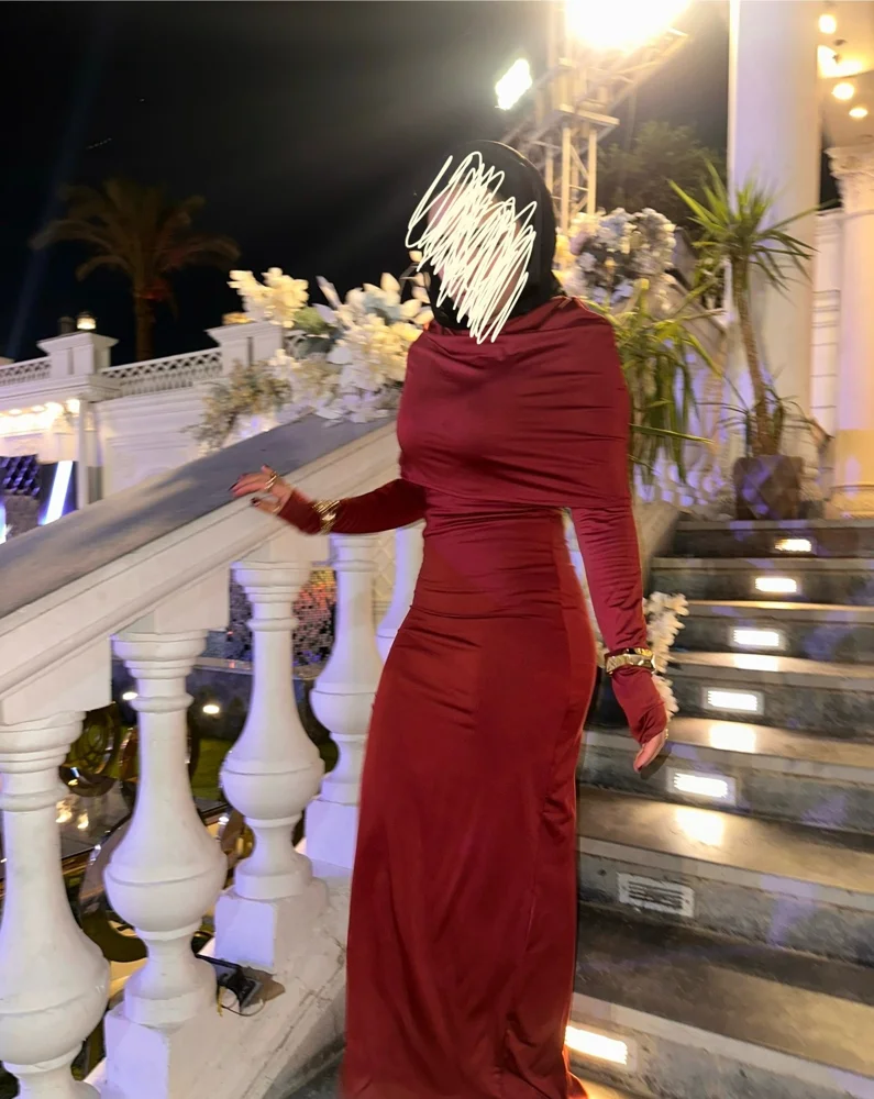 فساتين ضيقة (بودي كون)، حالة جيدة جداً، مقاس XS / 34 / 6، صورة 3