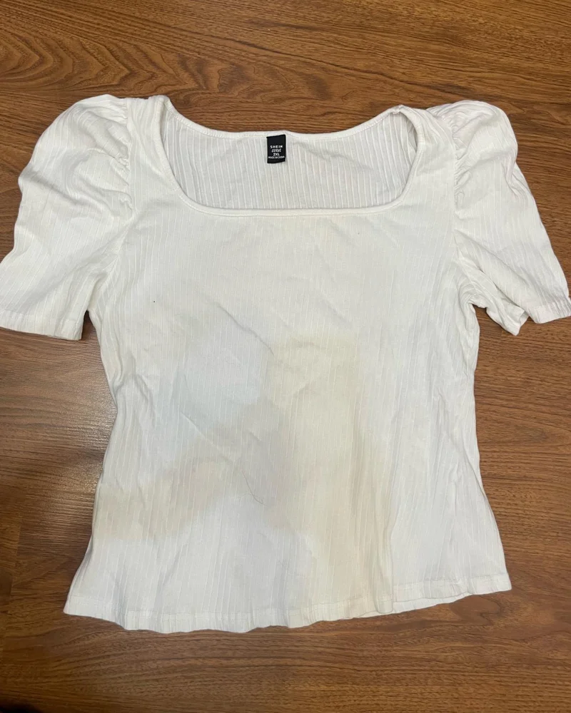 Shein تيشيرتات