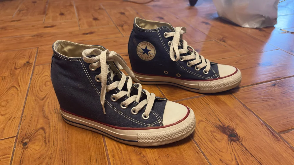 Converse سنيكرز، حالة جيدة جداً، مقاس 37، صورة 3