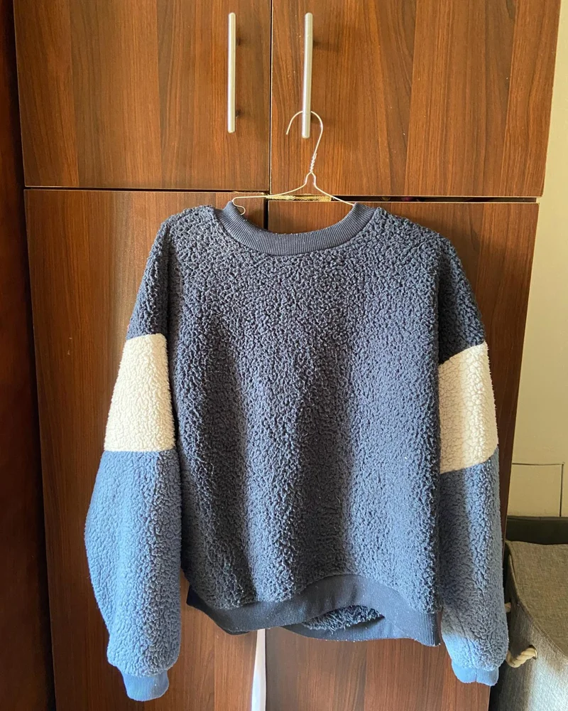 American Eagle Sweaters & Pullovers