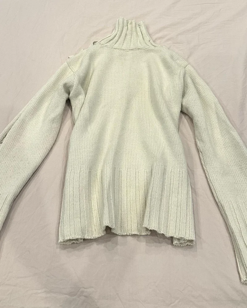 Sweaters & Pullovers