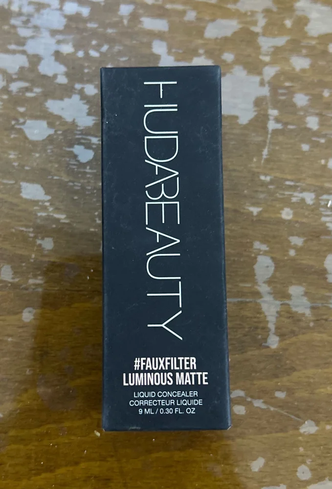 Huda Beauty Makeup