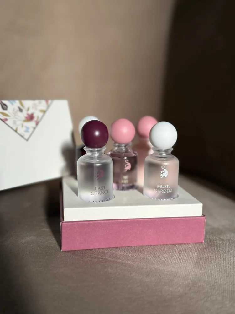 laverne Perfume, New with tags, photo 2