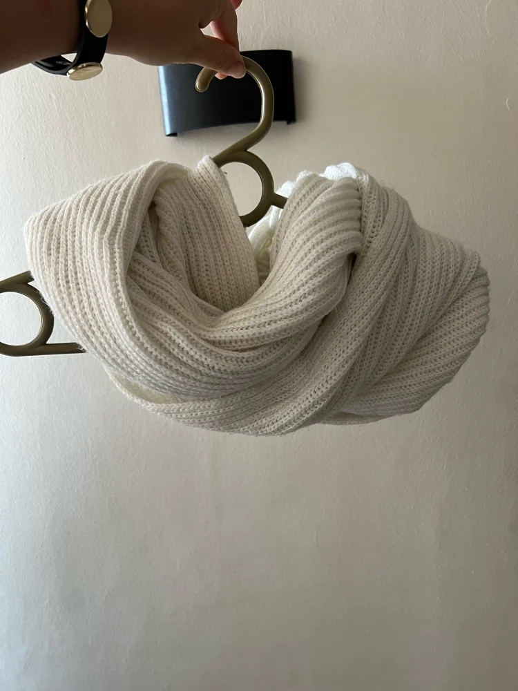 Aco Scarves & Shawls, Very good, photo 3