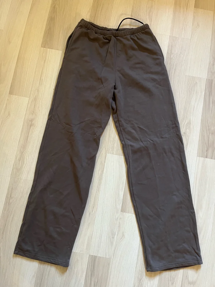 Local Sweatpants
