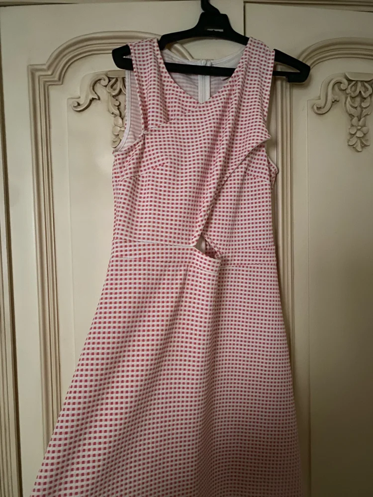 Vero Moda Midi Dresses