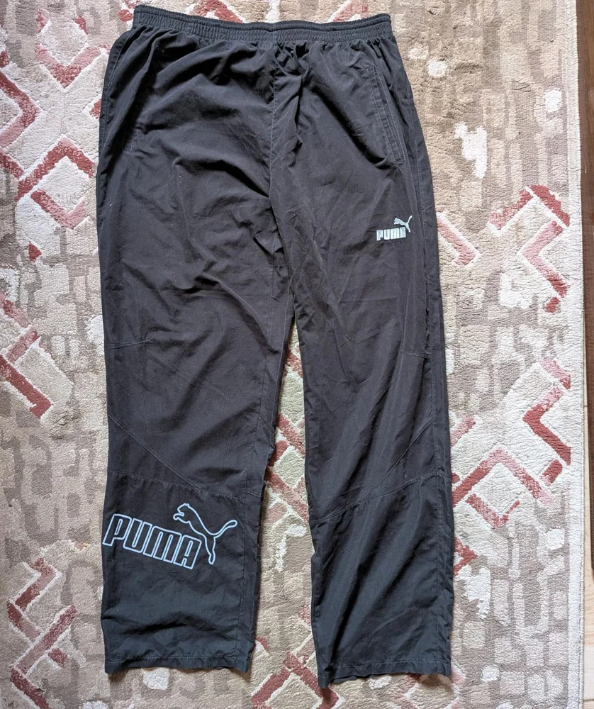 Puma بنطلونات
