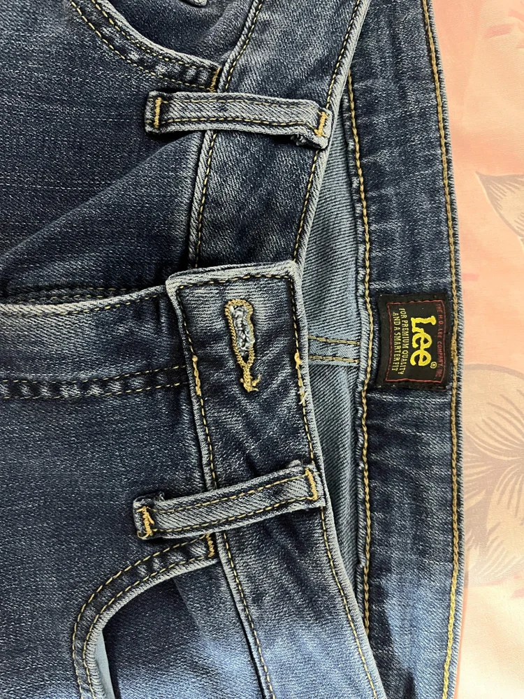 Lee Jeans