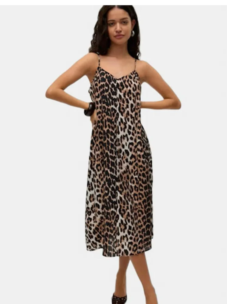 Vero Moda فساتين طويلة