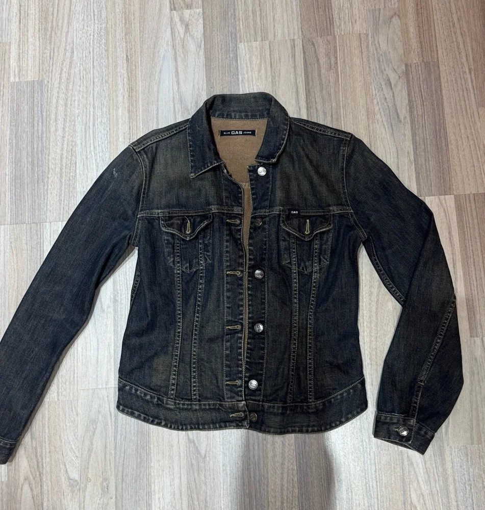 Local Jackets