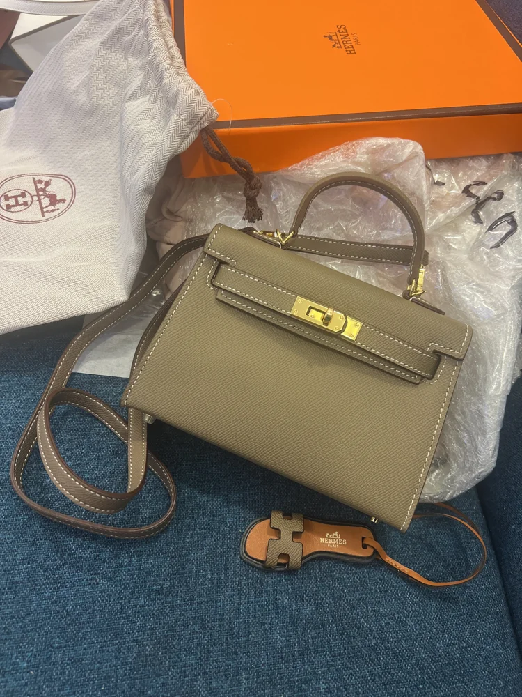 Cross-Body Bags