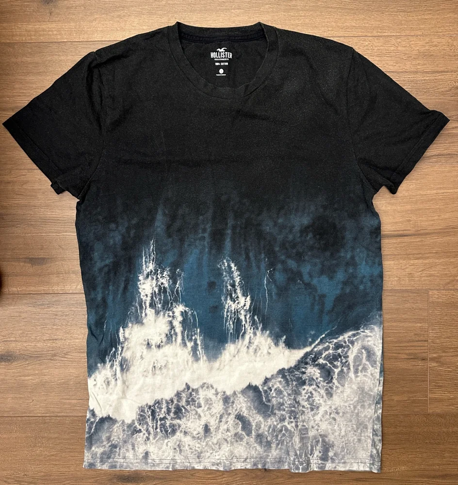 Hollister T-shirts