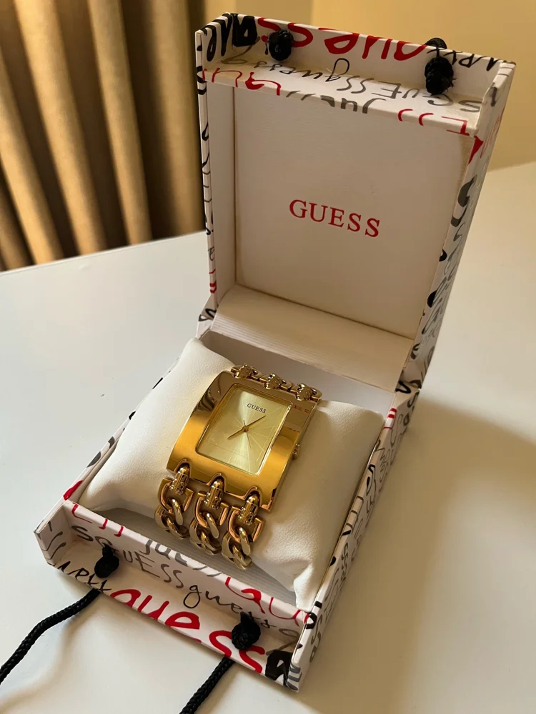 GUESS Watches