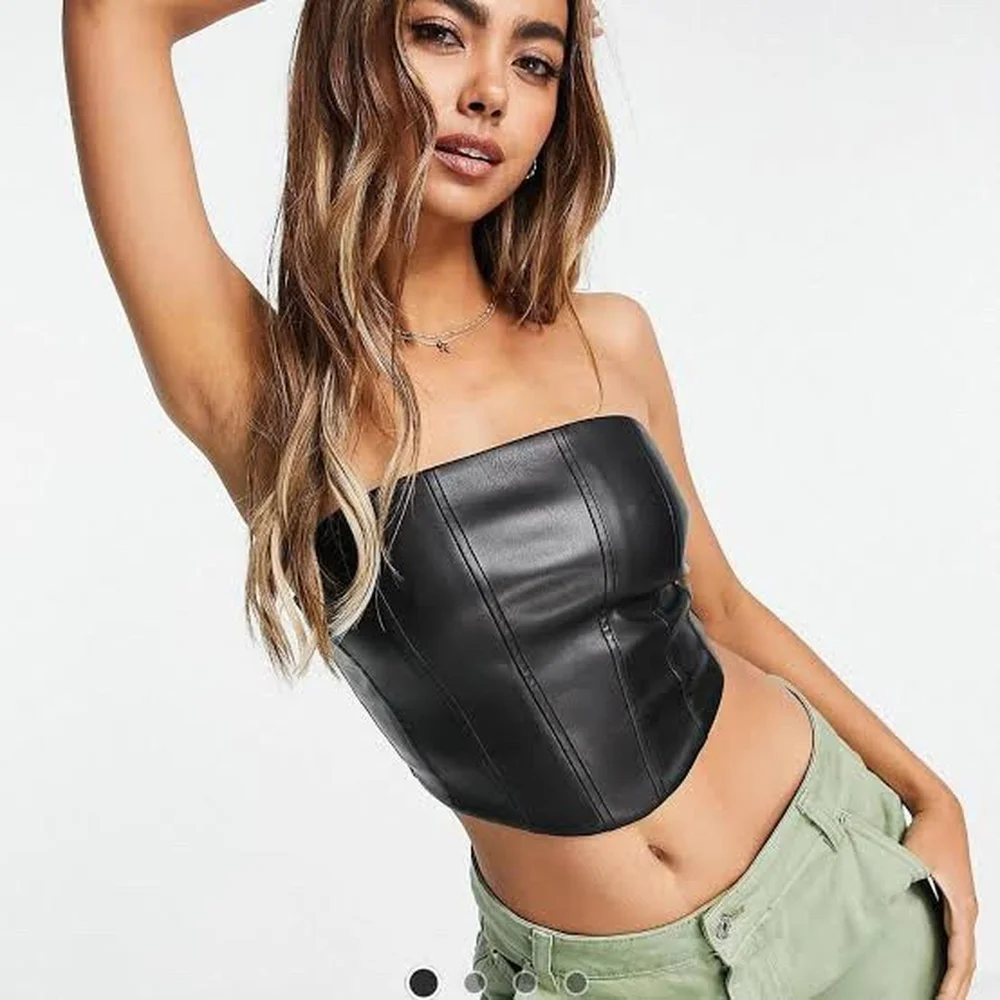 Stradivarius Crop Tops