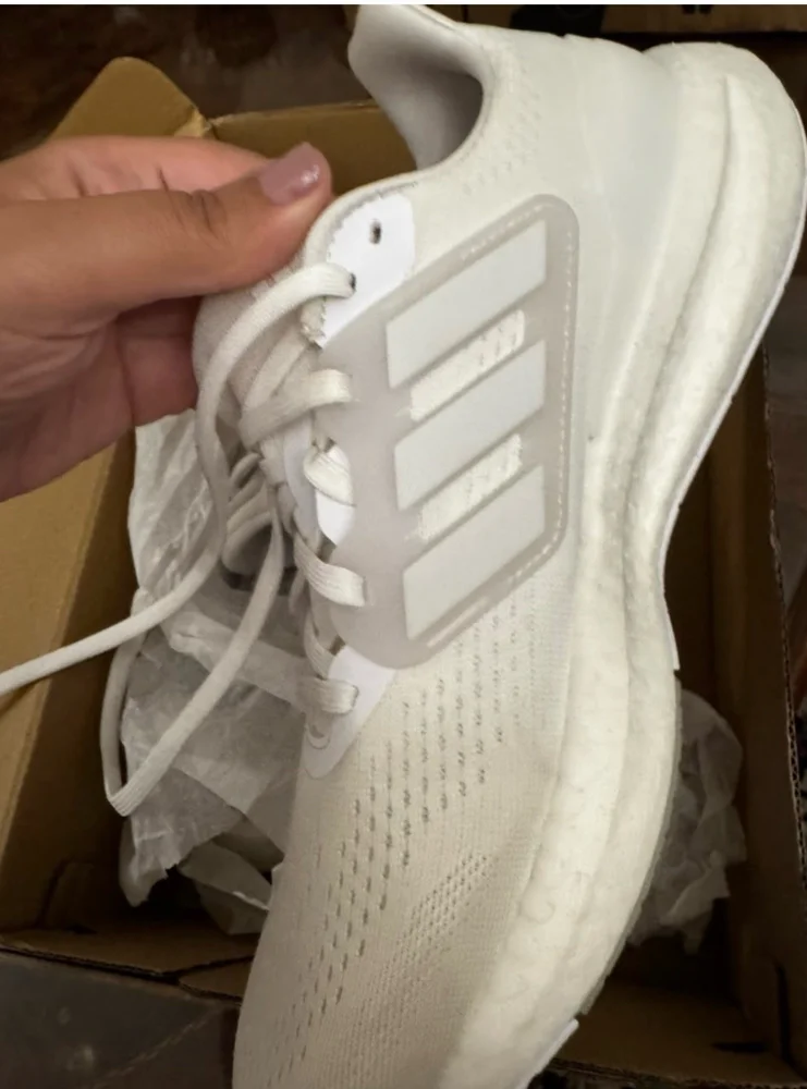 adidas Sneakers, New with tags, size 41.5, photo 2