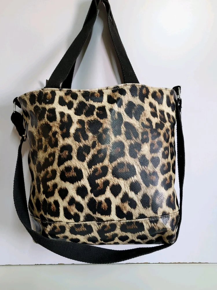 Shoulder Bags