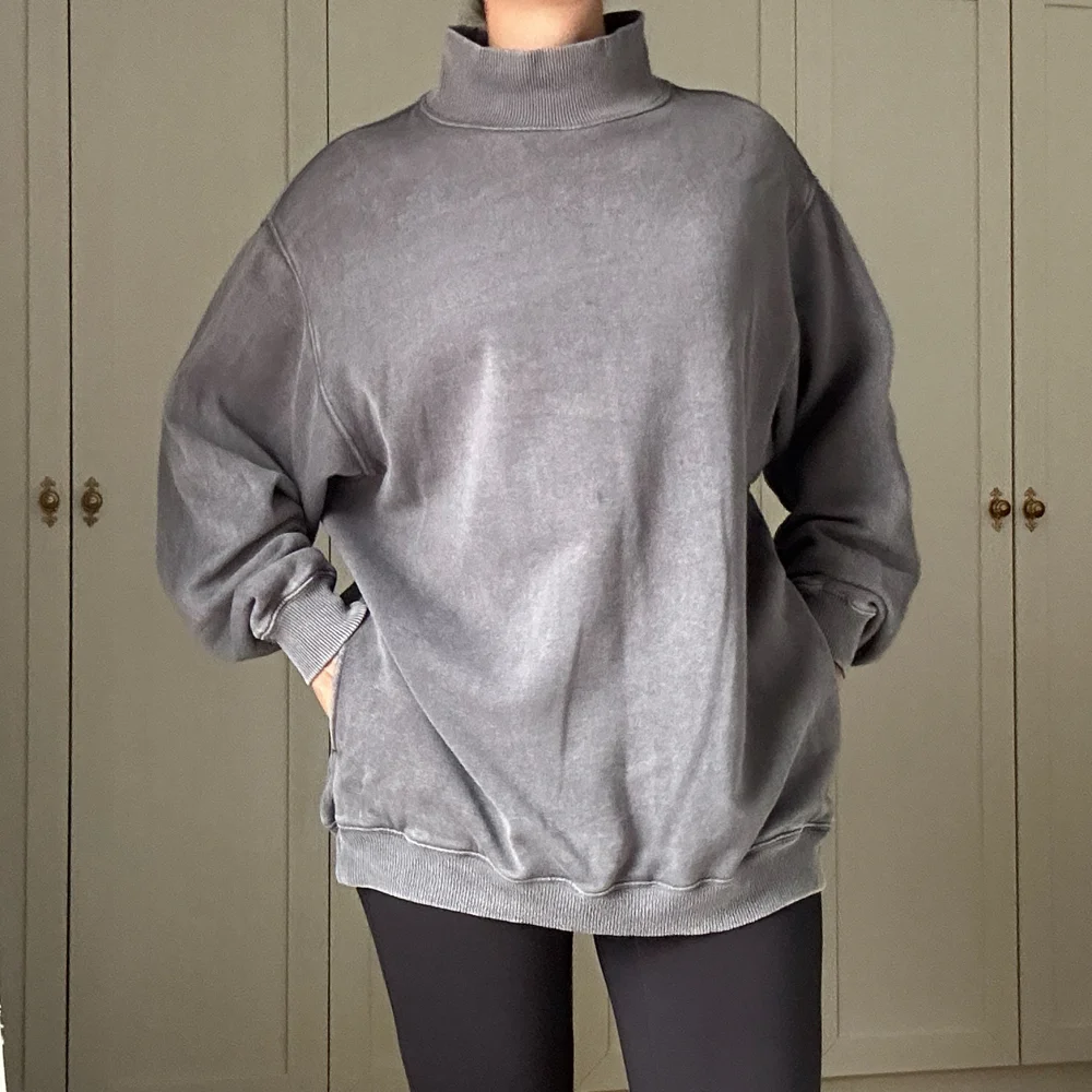 American Eagle Sweaters & Pullovers